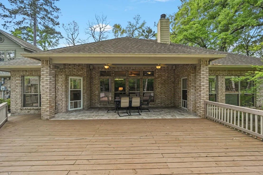 Photo of 11995 White Oak Crossing