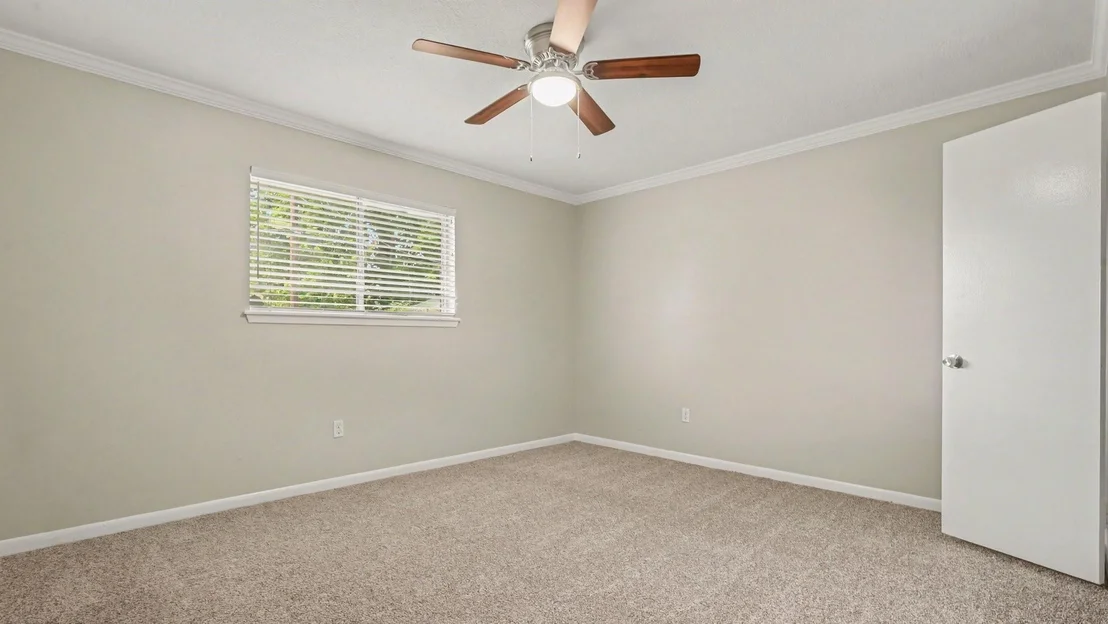 Photo of 2329 Pickerton Drive