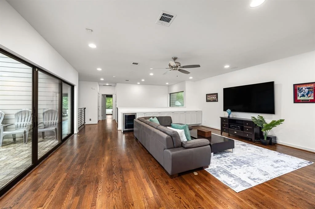 Photo of 9622 Pine Lake Drive