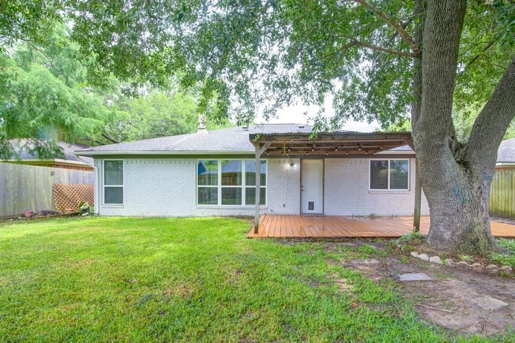 Photo of 442 Reseda Drive