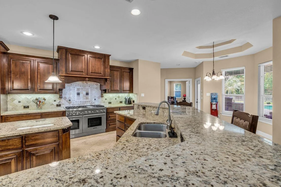 Photo of 16634 Savannah Drive
