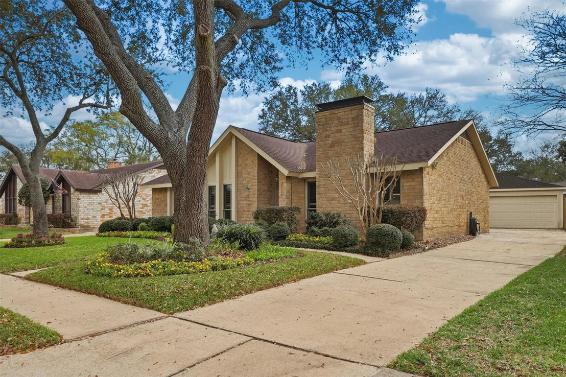 Photo of 21119 Park Bend Drive