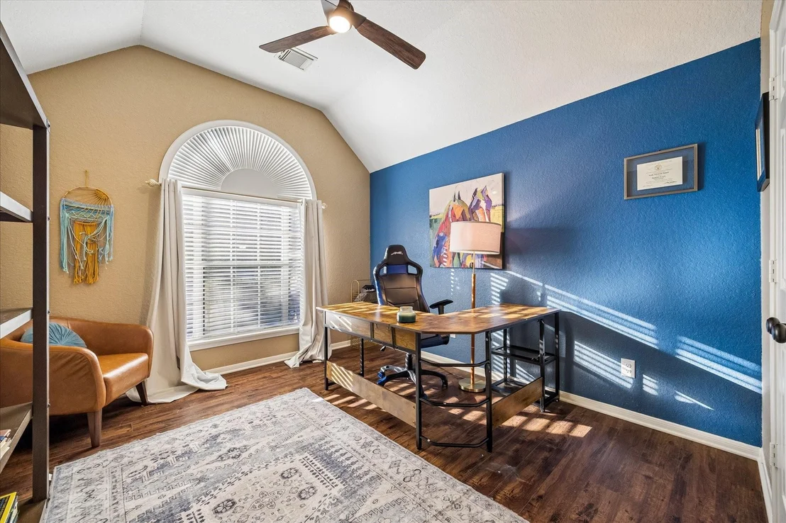 Photo of 6011 Gablestone Lane