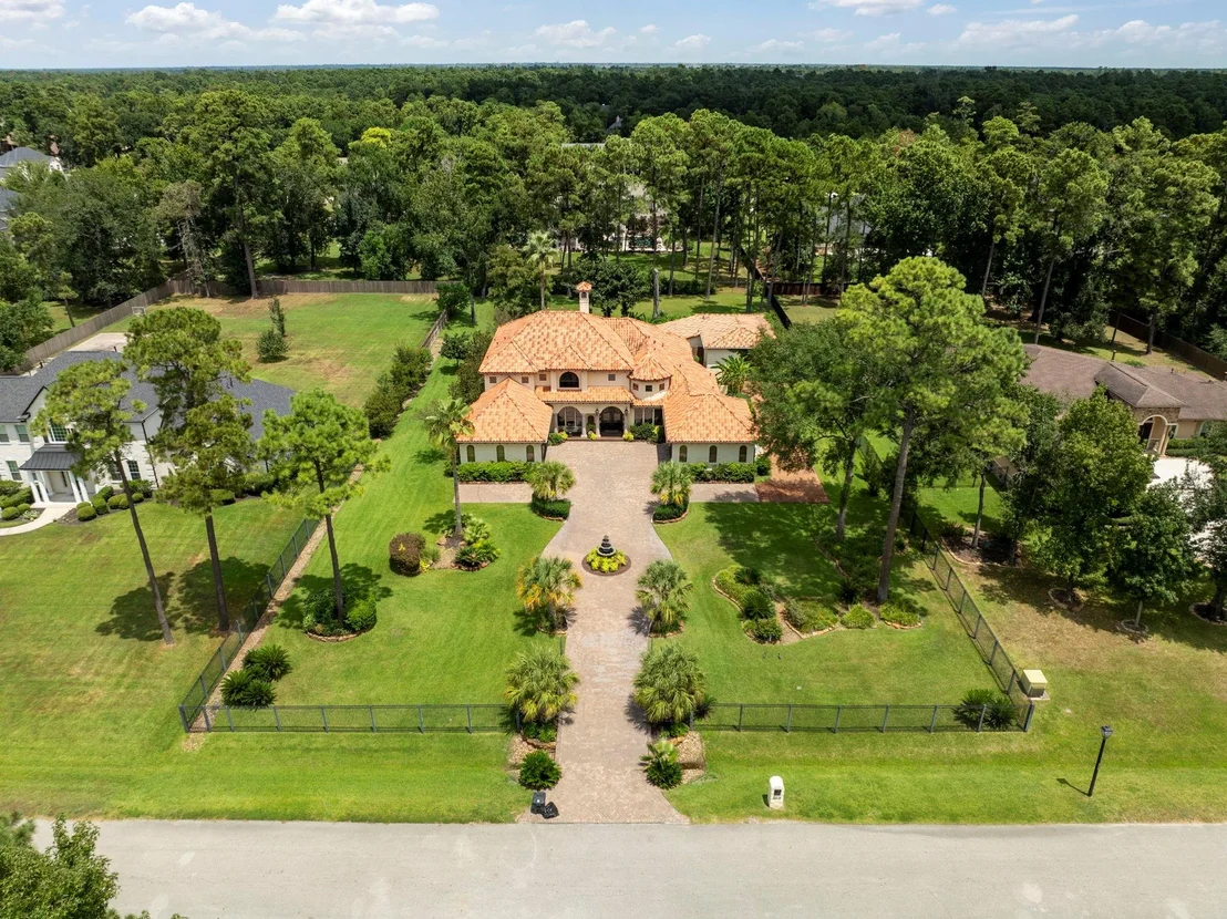Photo of 3919 Almond Court