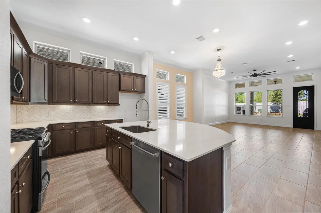 Photo of 3311 Bellwick Chase Lane