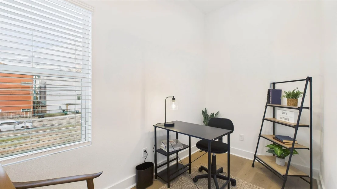 Photo of 2424 Freeman Street