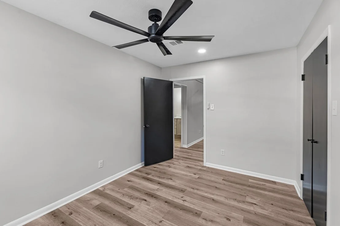 Photo of 213 Westview Drive