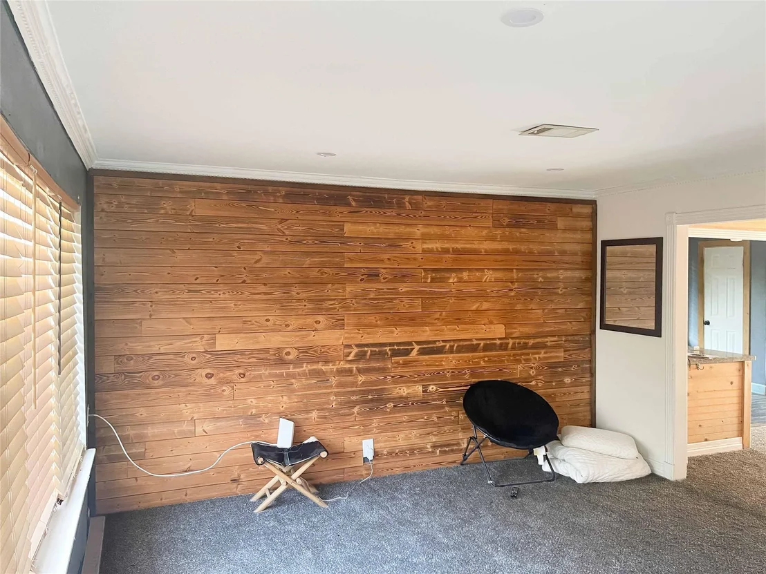 Photo of 6811 Saint Augustine Street