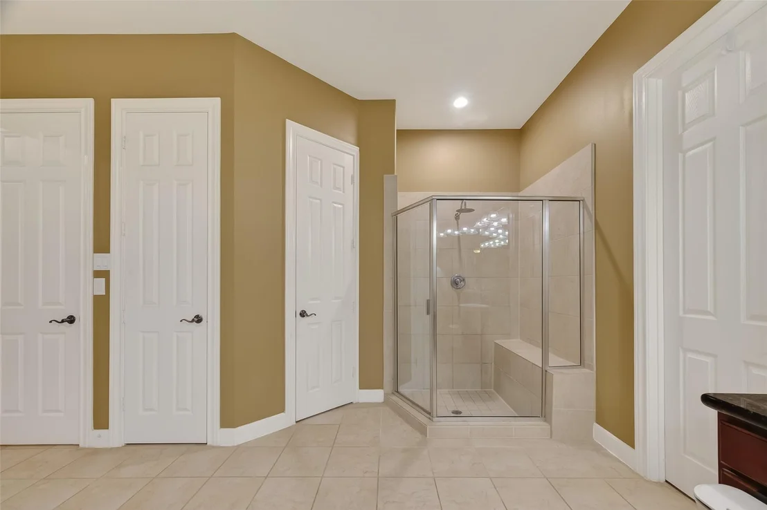 Photo of 14327 Norhill Pointe Drive