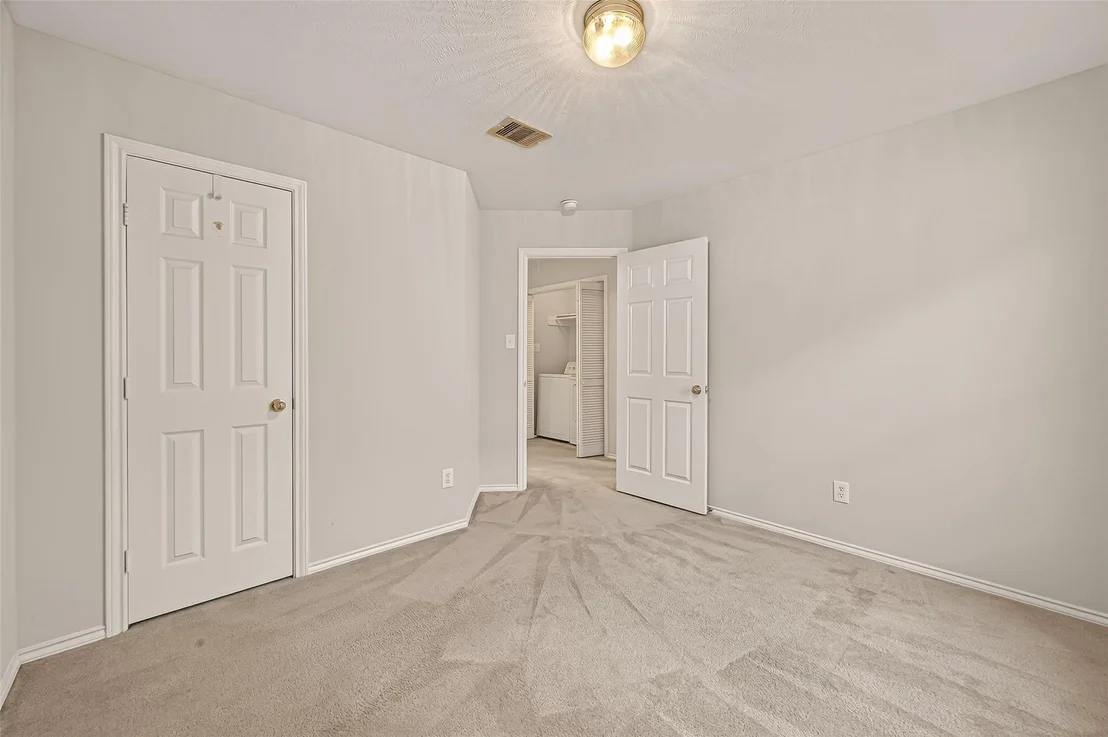 Photo of 12811 Lodenbriar Drive