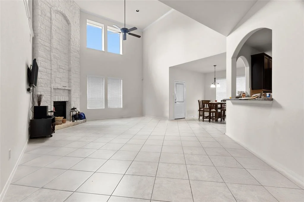 Photo of 3922 Crestwind Lane