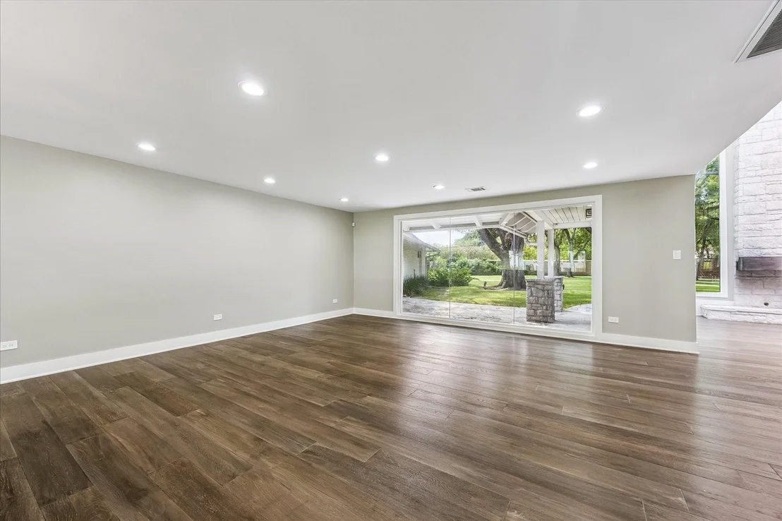 Photo of 5524 Sturbridge Drive