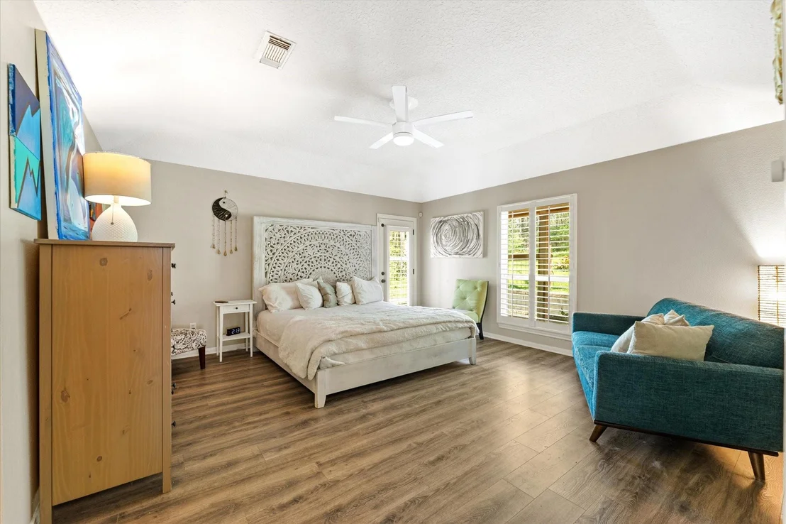 Photo of 57 Lake Forest Circle