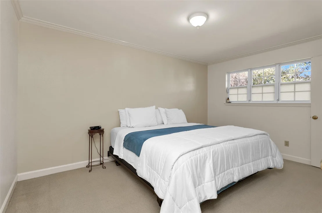 Photo of 227 Crest Hill Drive