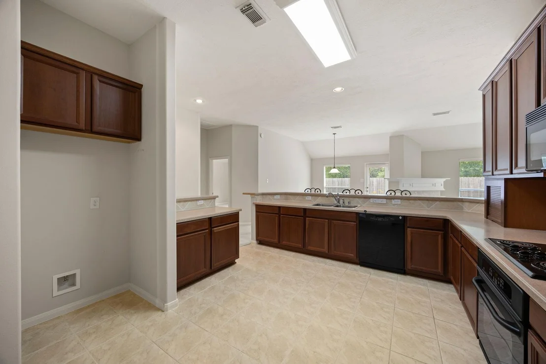 Photo of 30607 Hackinson Drive