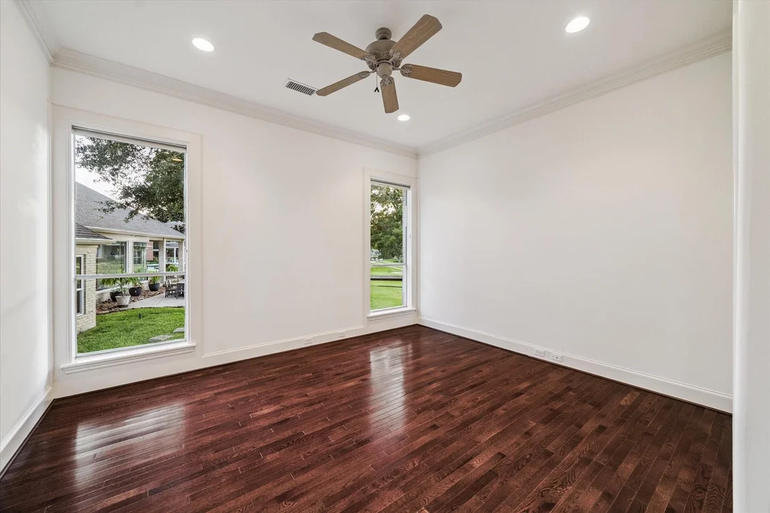 Photo of 115 Lake Estates Drive