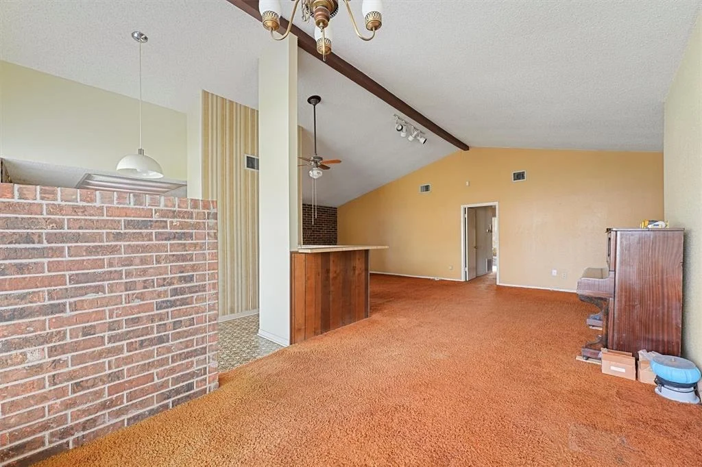 Photo of 23938 Spring Mill Lane