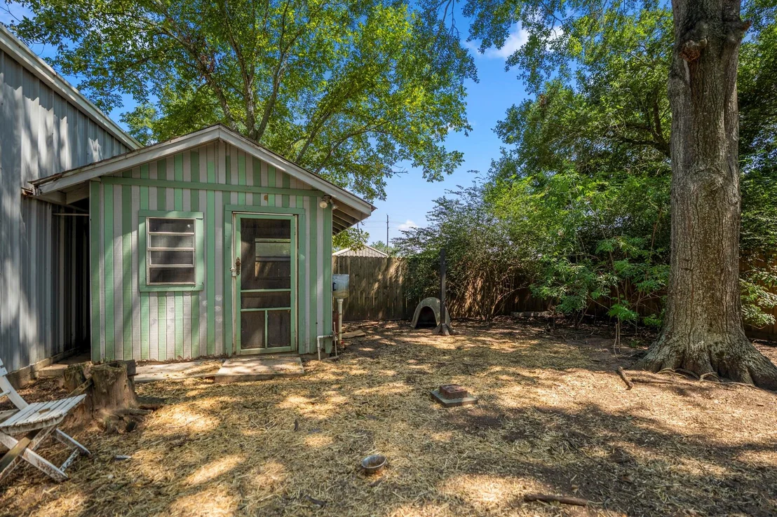 Photo of 2411 Orange Street