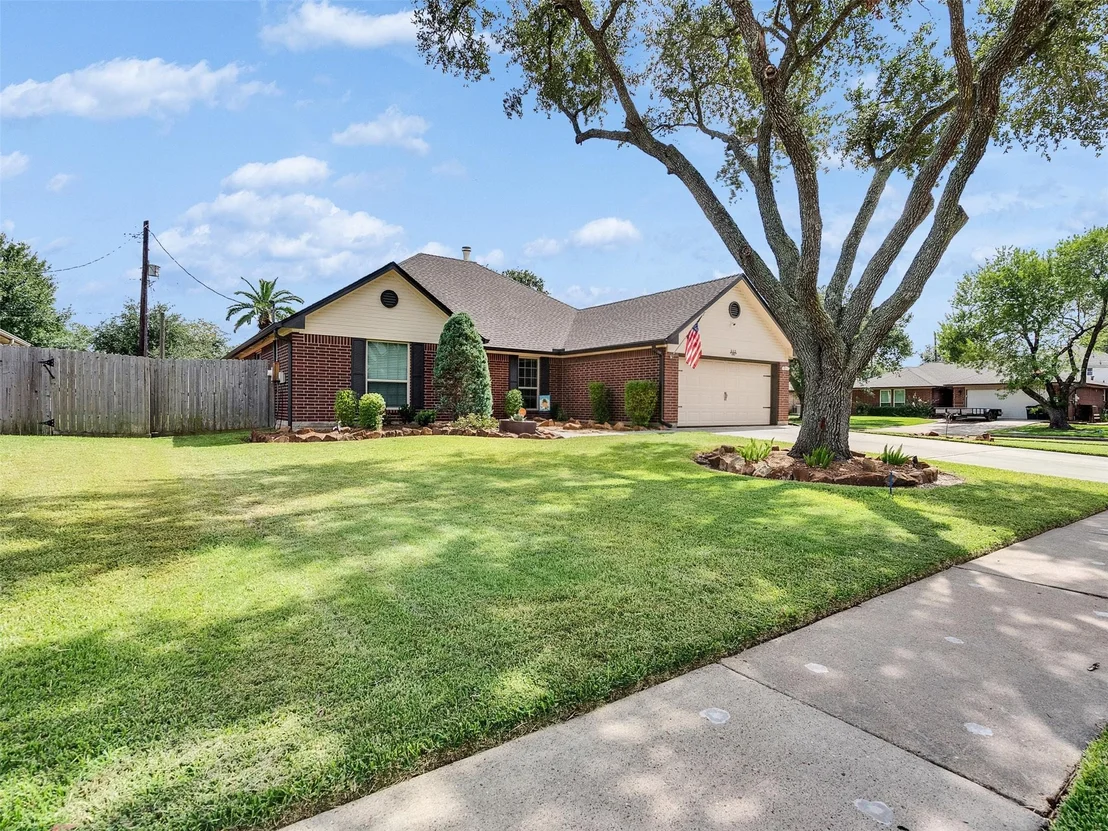 Photo of 512 Quail Circle
