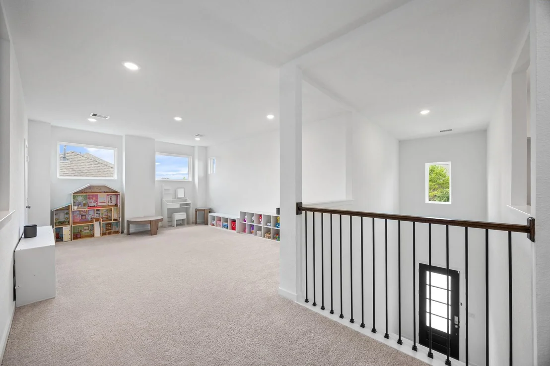 Photo of 15234 Kickapoo Cavern Drive