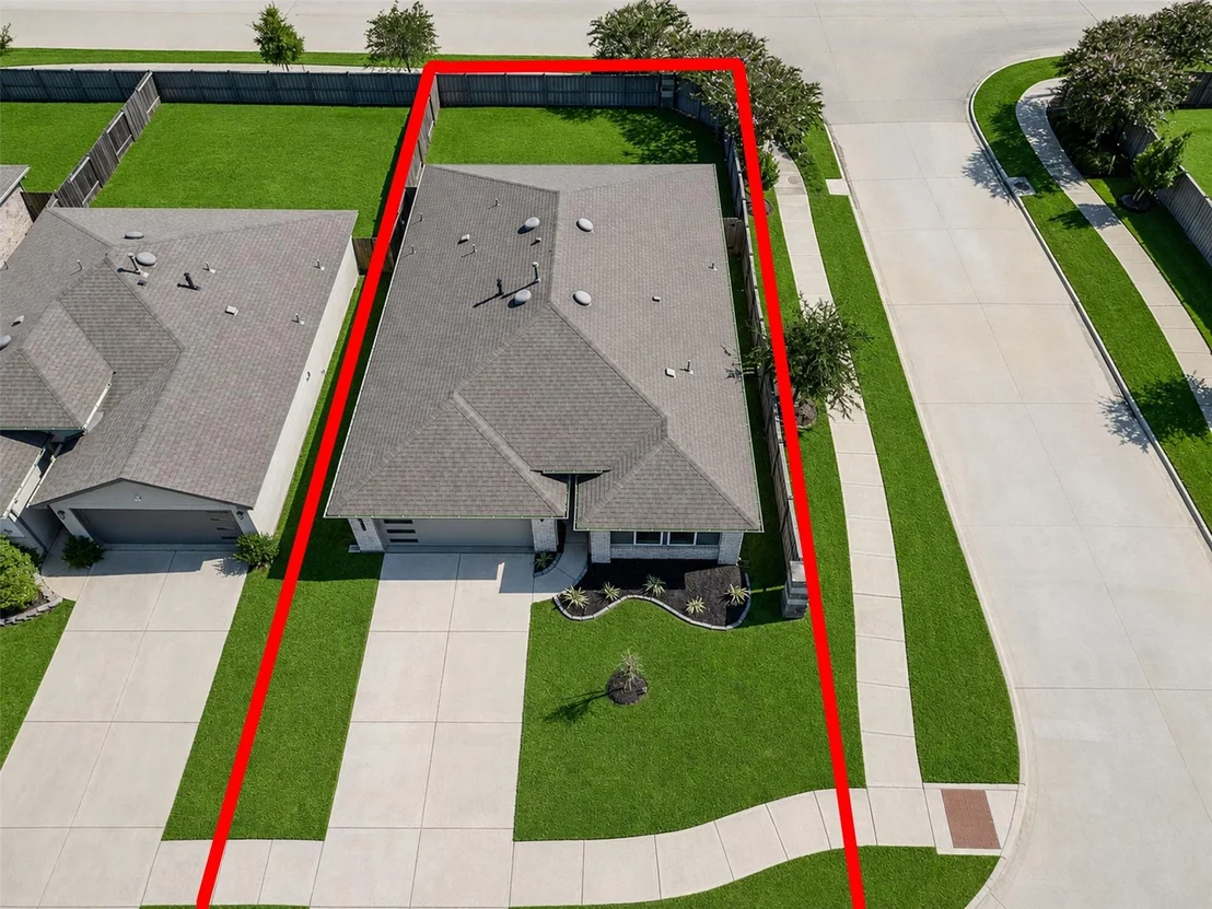 Photo of 818 Betsy Hill Drive
