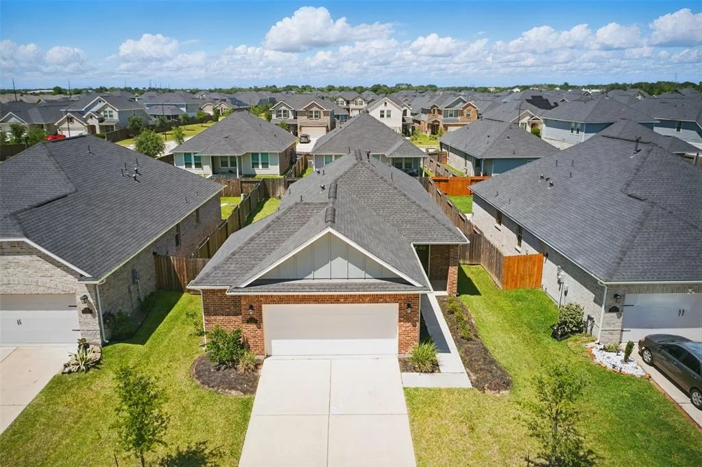 Photo of 31322 Conover Drive