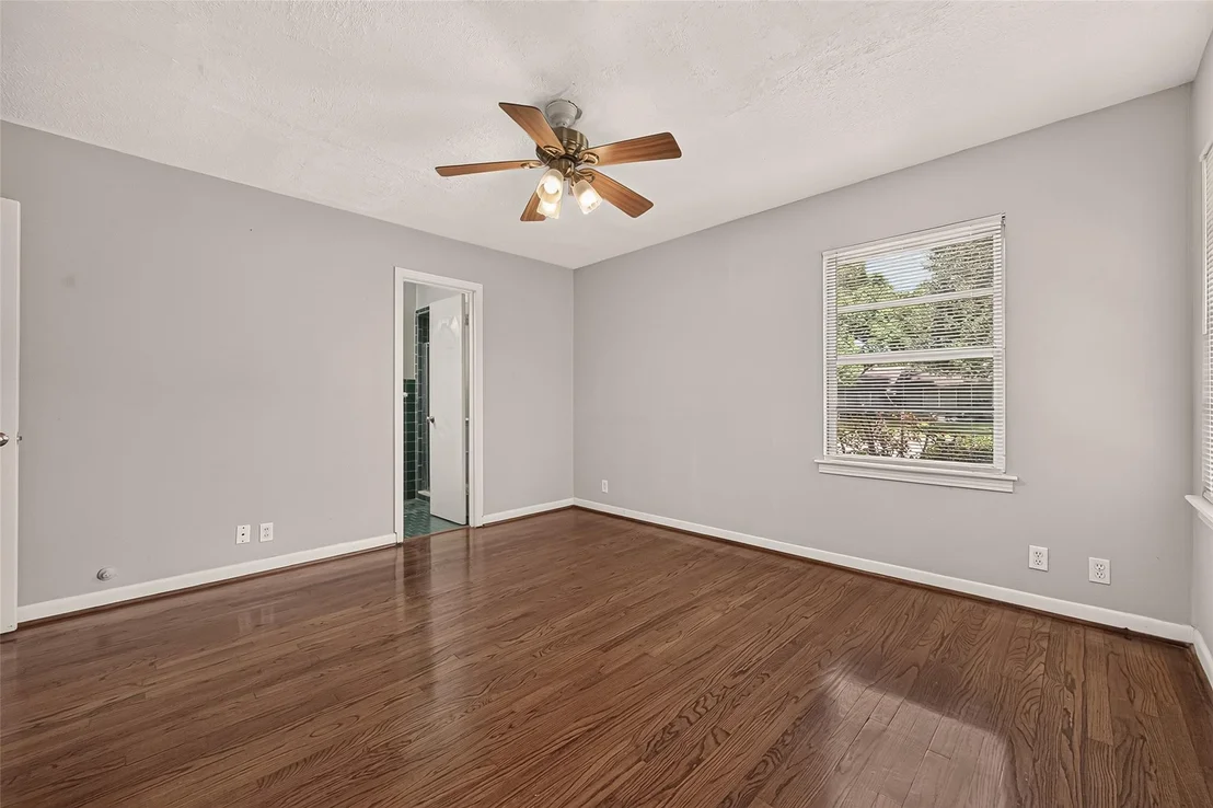 Photo of 4749 Redstart Street