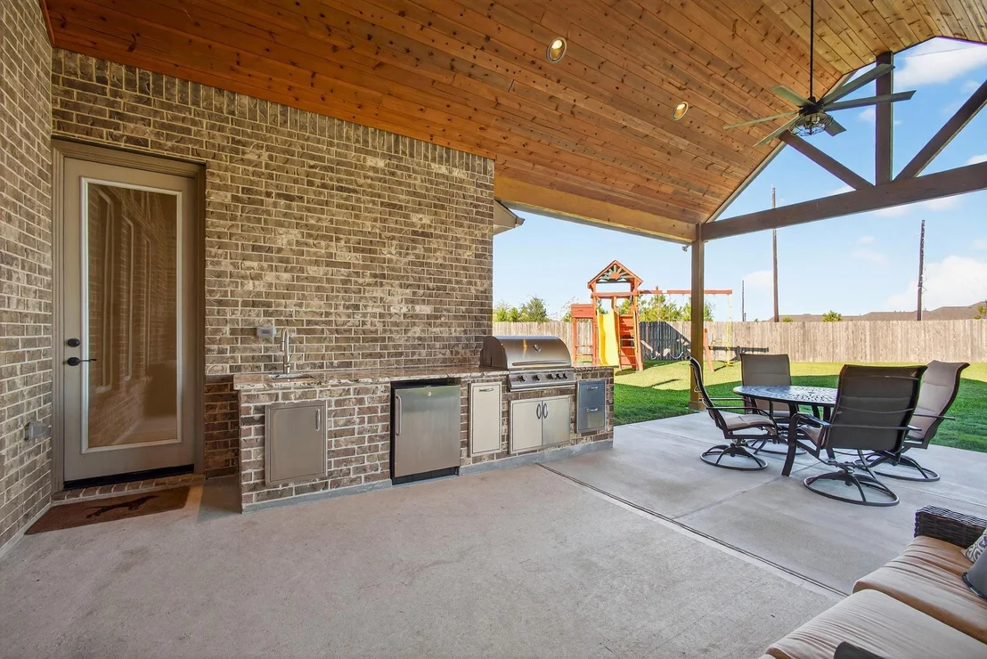 Photo of 2602 Walnut Crest Drive