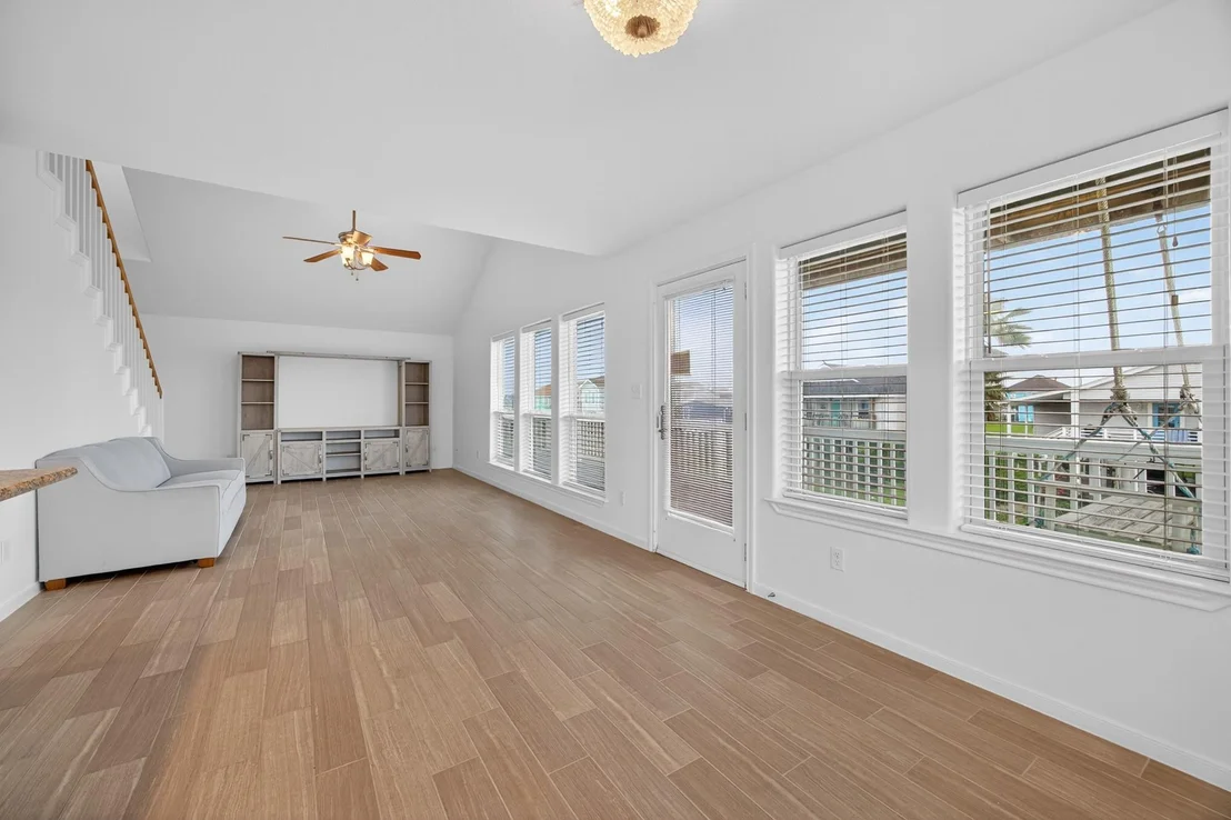 Photo of 4207 Reeves Drive