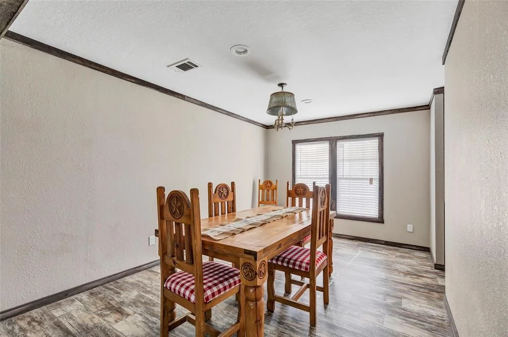 Photo of 297 County Road 3792