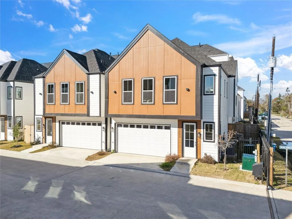 Photo of 9010 Orange Spring Drive