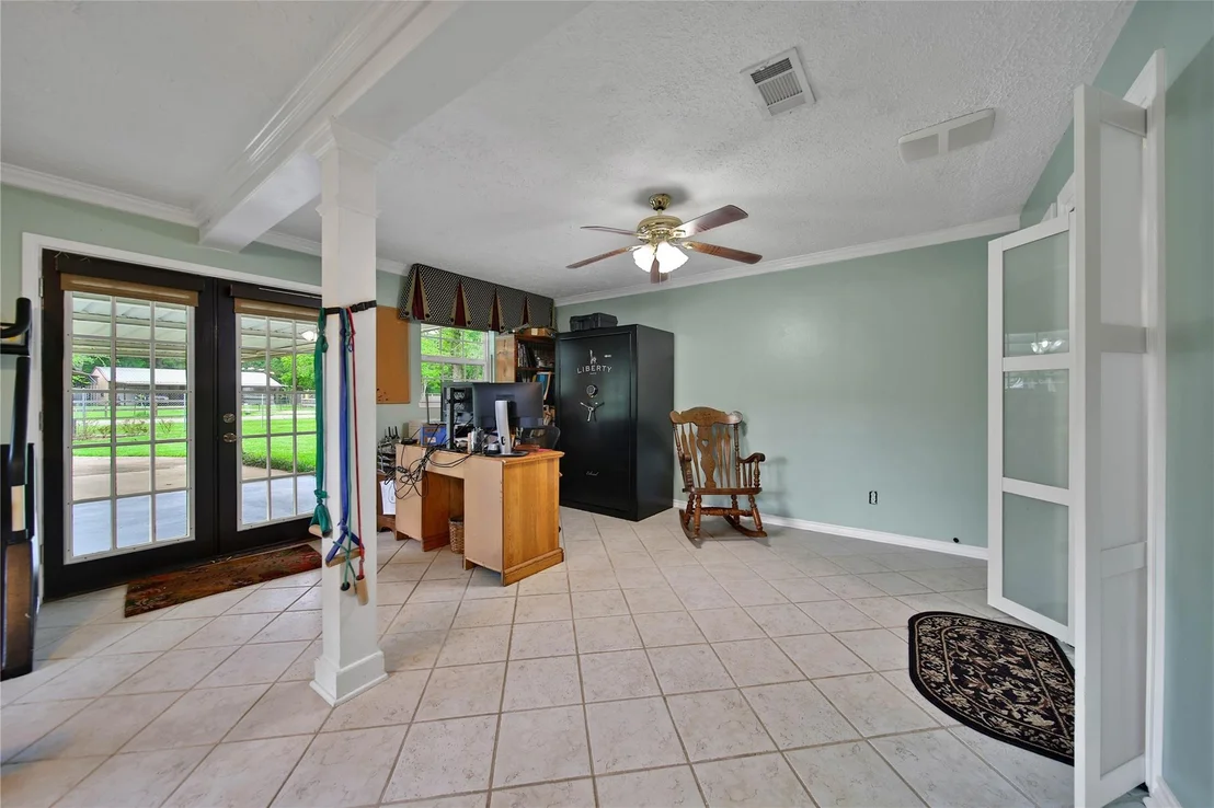 Photo of 23519 Saxon Way