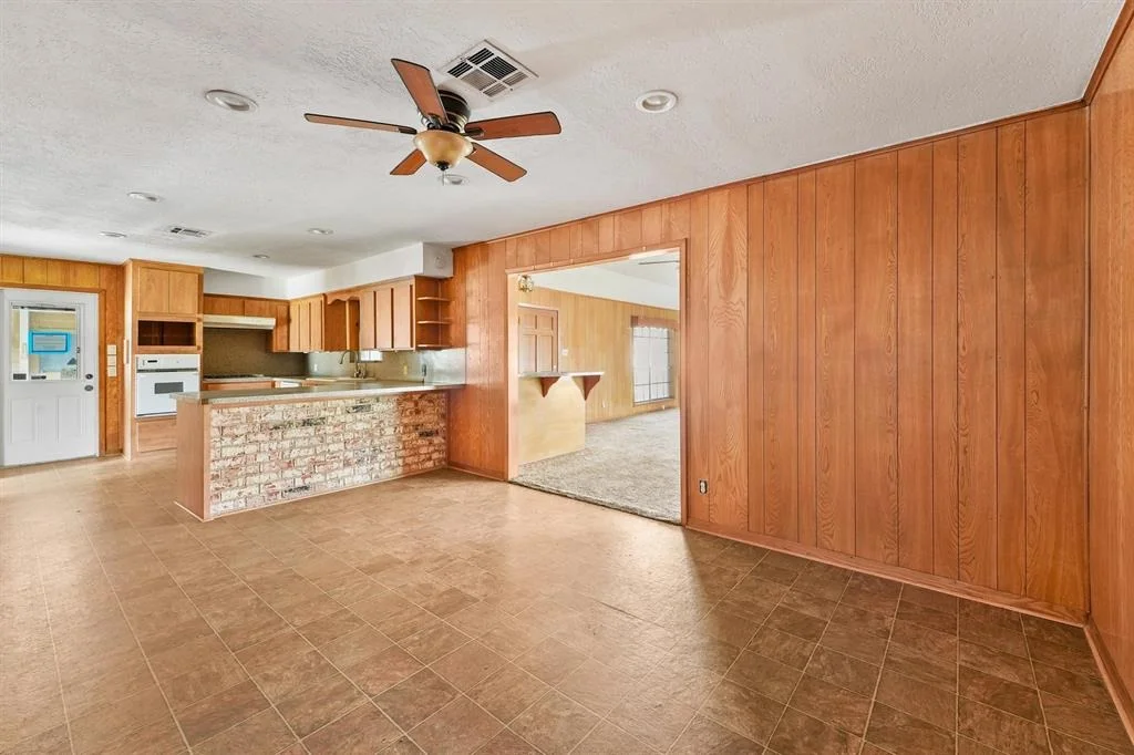 Photo of 12114 Advance Drive