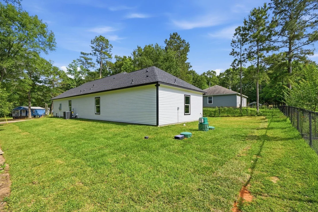 Photo of 15011 Indian Hill Trail