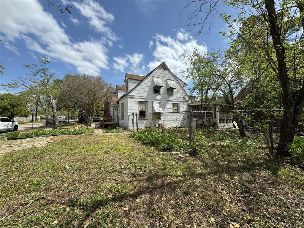 Photo of 4267 S Judson
