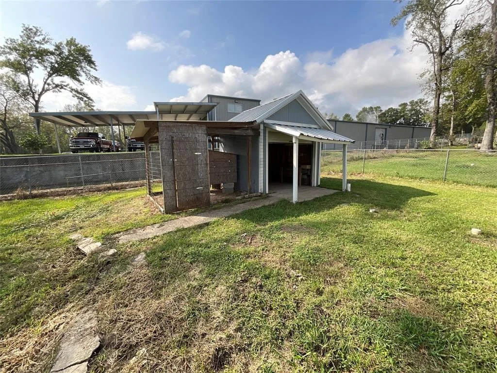 Photo of 232 Gov Hogg Drive