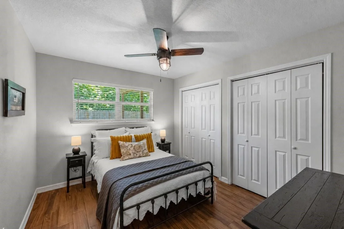 Photo of 606 Walnut Street