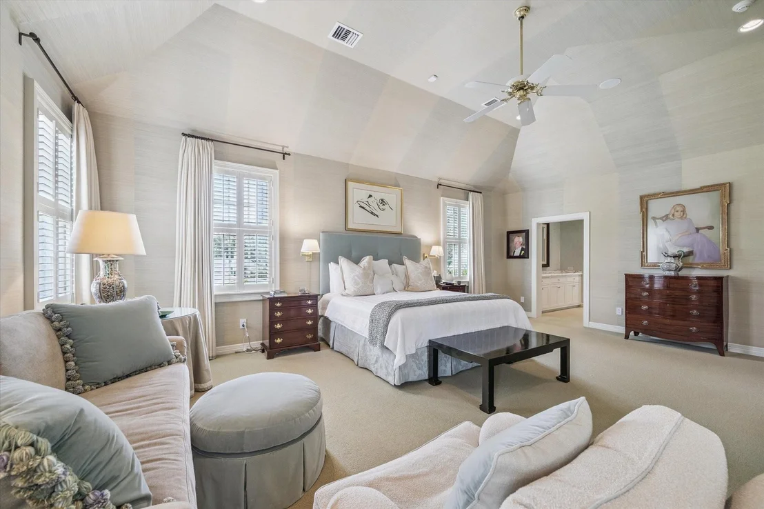 Photo of 5565 Tilbury Drive