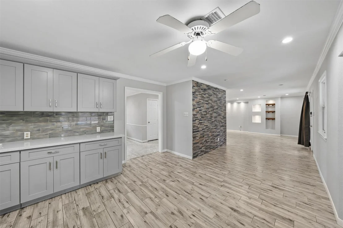 Photo of 10711 Elmdale Drive