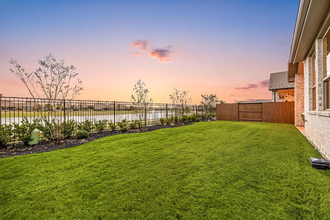 Photo of 4823 Vaughan Way