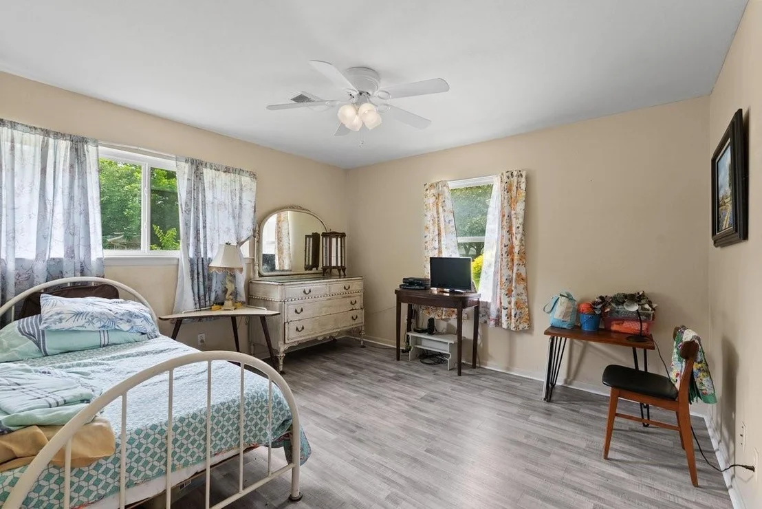 Photo of 11518 Mullins Drive