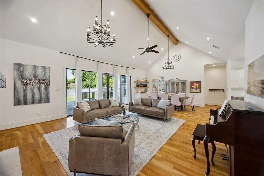 Photo of 9333 Spring Branch Drive