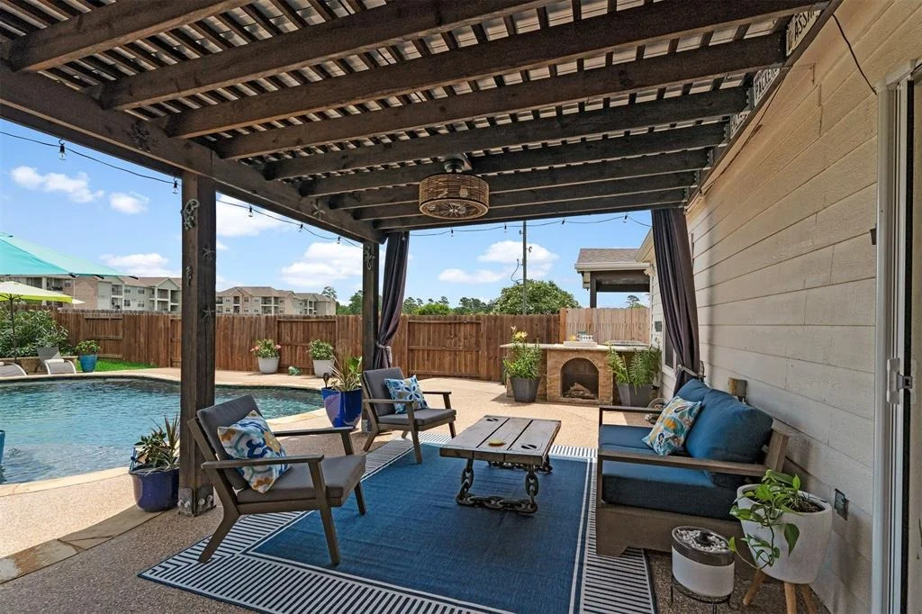 Photo of 607 Cypresswood Ridge