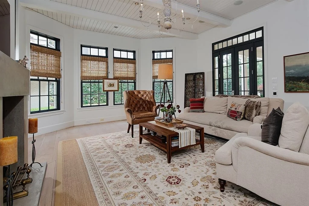 Photo of 46 E Bay Boulevard