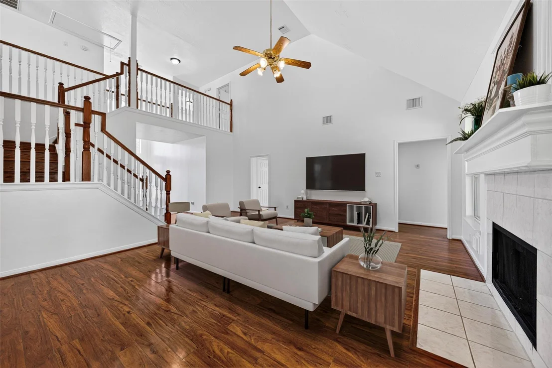 Photo of 13910 Sunset View Drive