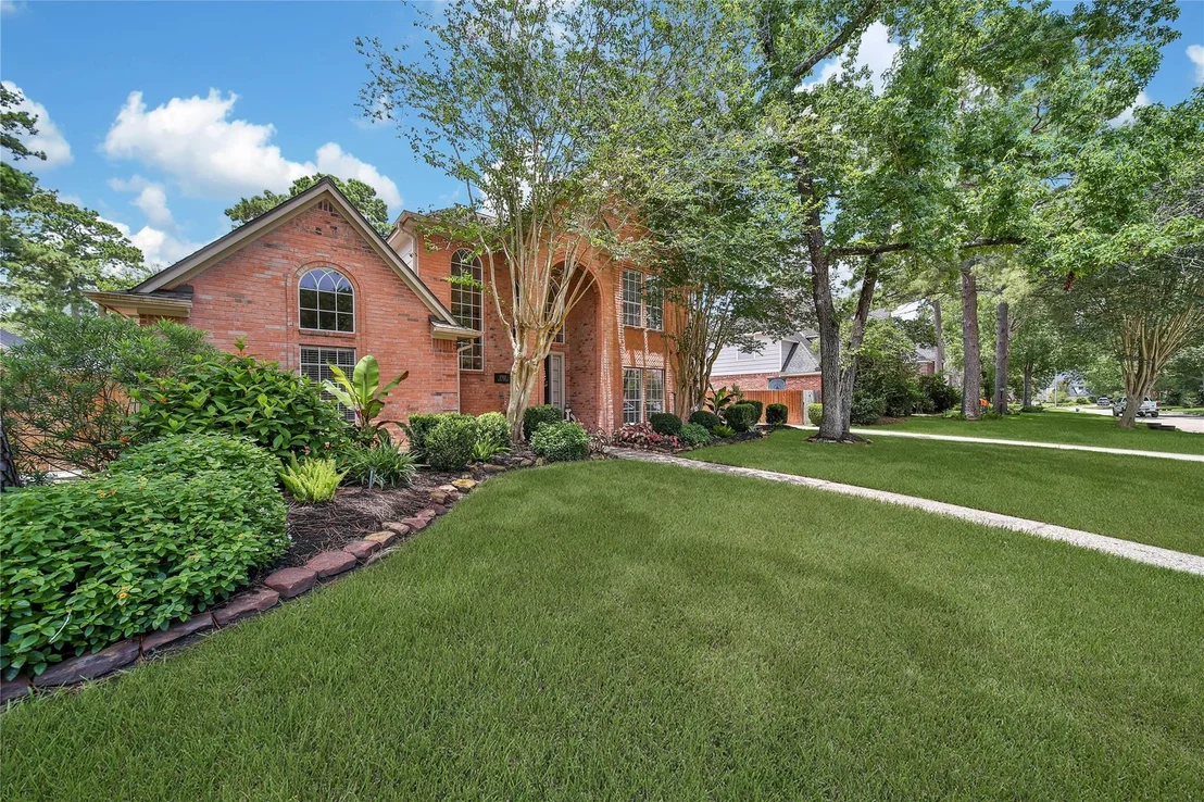 Photo of 1702 Seven Maples Drive