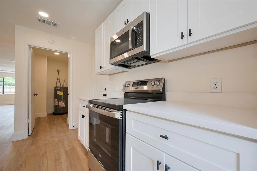 Photo of 839 Voyager Drive