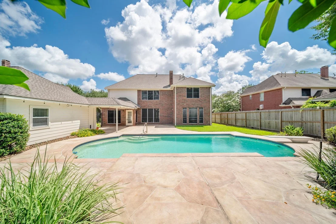 Photo of 1808 Brookside Drive