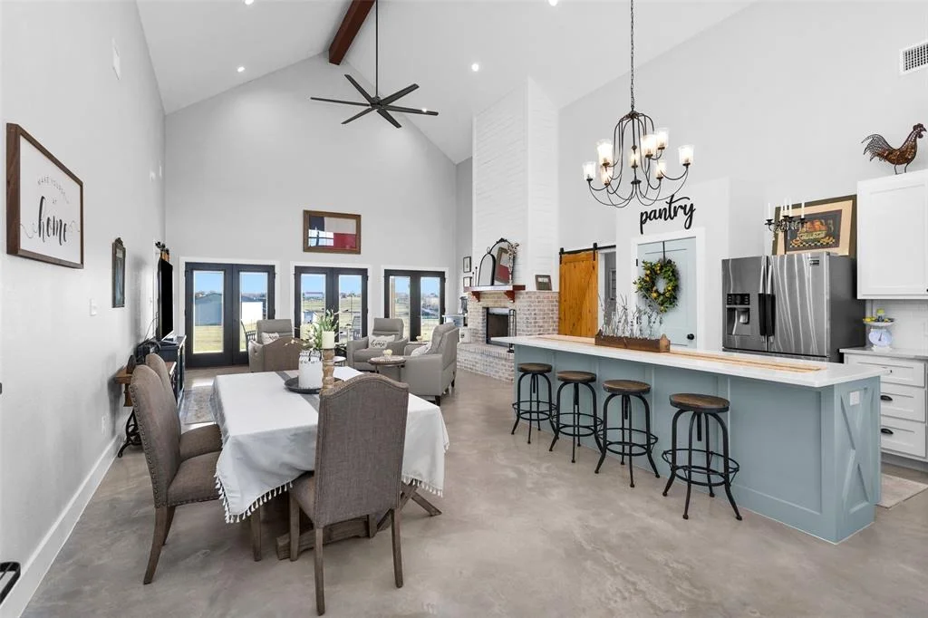 Photo of 5425 Horseshoe Drive