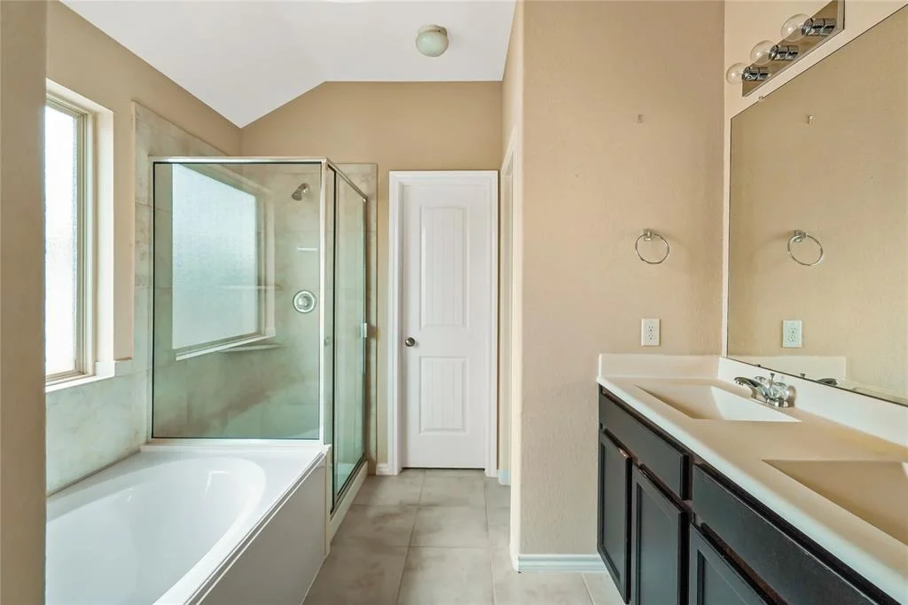 Photo of 2810 Kentstead Lane